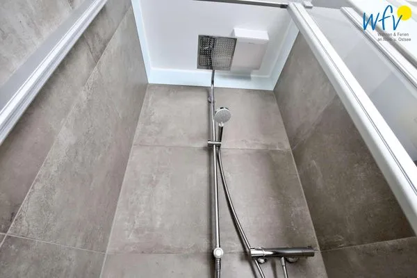 Badezimmer Villa Petersen Ferienwohnung Strandliebe