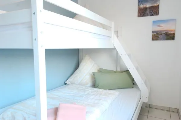 2.Schlafzimmer  Ferienwohnung Ebbe