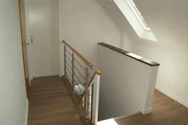 oberer Flur + Treppe zur unteren Etage Haus Friese Haus Friese 5 Whg. 02 Friesenbrise