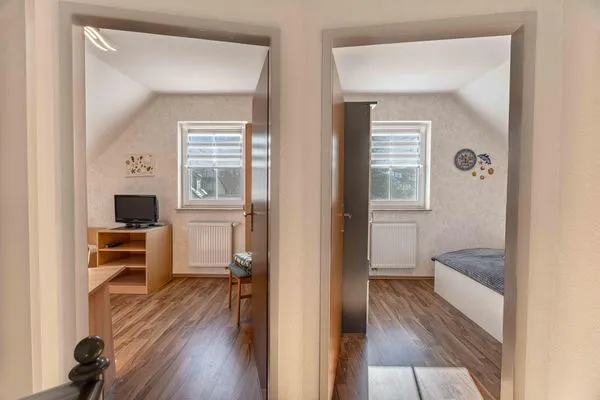 Blick in die Schlafzimmer  Am Deich Haus 8