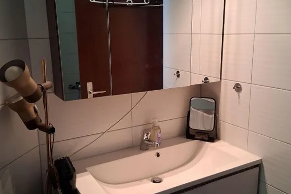 Bathroom  Onyx - 1.5 Zimmer