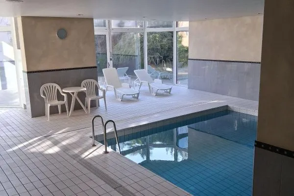 Pool  Onyx - 1.5 Zimmer