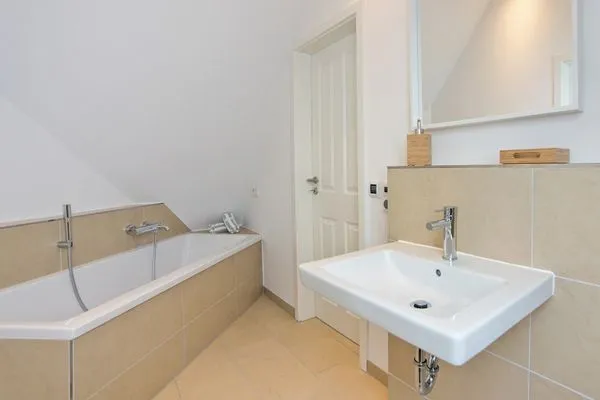 oberes Badezimmer Bootshaus Bootshaus I Whg. 7 onWooge