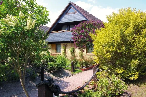 Ostansicht Haus Huber Backbord Whg. 01