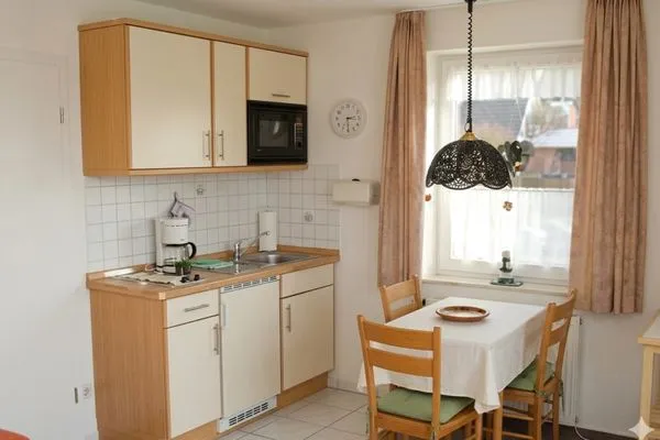 Küche / Küchenzeile Haus Düne 5 Wohnnug 4