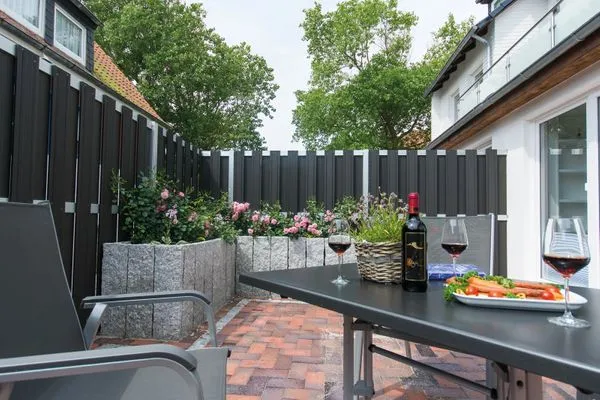 Terrasse Friedrich-August-Straße 1b Seedüne Whg. 02