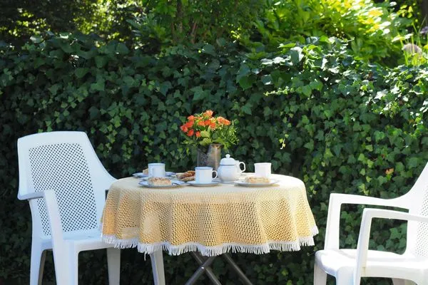 wohnungseigene Terrasse vor dem Haus im Garten Haus Silke Haus Silke Whg. 02