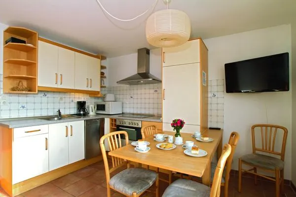 offene Küche mit Eßbereich Haus Sonnenschein Haus Sonnenschein Whg. 03