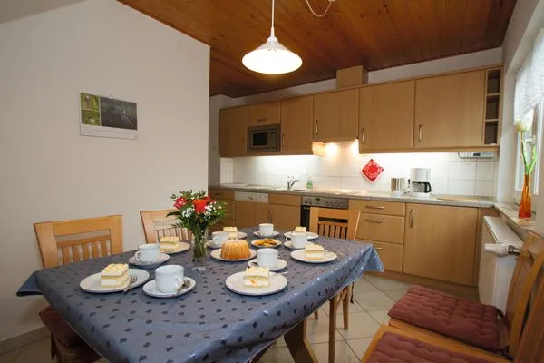 Küche mit Eßbereich  Haus Zoeke Whg. 01