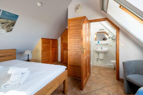 Zimmer Nis Puck in Husum – Bild 4 von 5