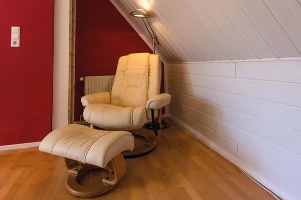 Leseecke im Dachgeschoß Haus Möller Haus Möller Whg. 04 Seewiefken