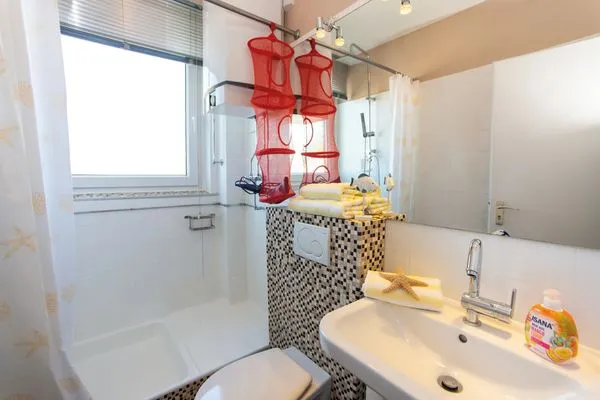 Badezimmer Haus am alten Leuchtturm Haus Am Alten Leuchtturm Whg. 18 Sonneneck