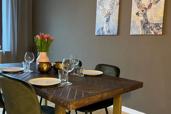  Hannas Place Garding - Esstisch