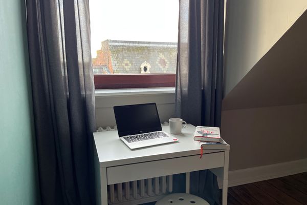  Justs Place Garding - Schreibtisch