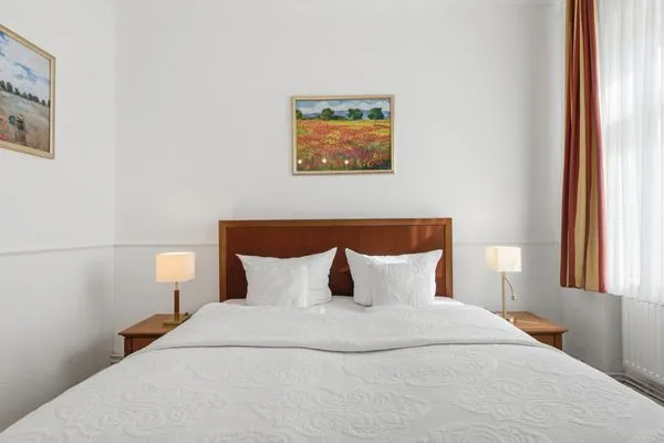 Bett  Villa Ascania, Whg. 3