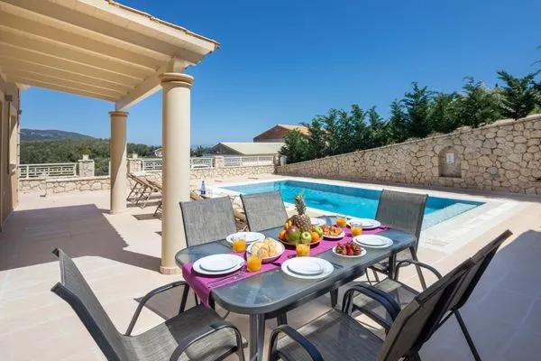 Terrasse  Villa Korfiatissa