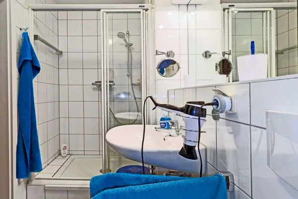 Bad mit Dusche Residenz am Strand Wohnung 2-46
