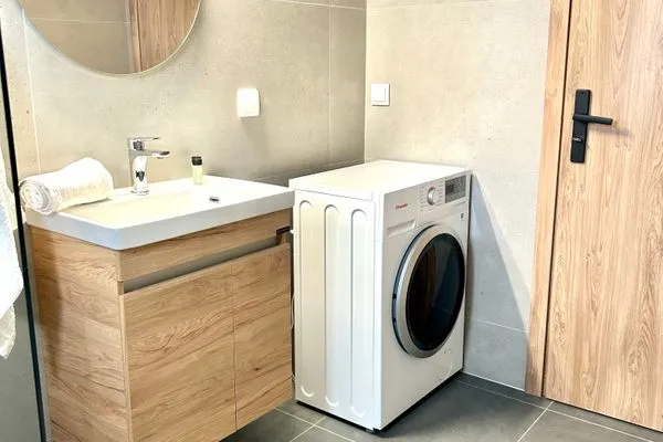 Badezimmer  Orfanos 5