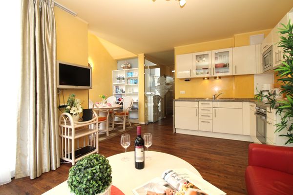  Appartementhaus Villa Patricia Fewo 3 Kühlungsborn-Ost - Wohnzimmer