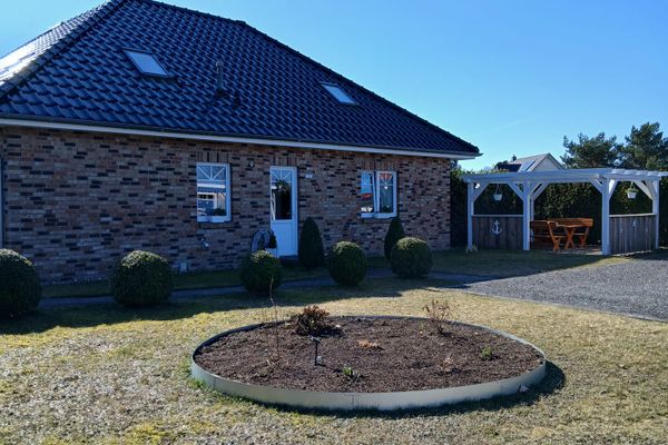  Kranich Wieck - Fassade / Eingang