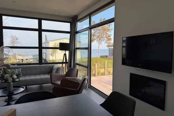  EuroParcs Enkhuizer Strand Chalet Zeezeit Haus Nr. 338