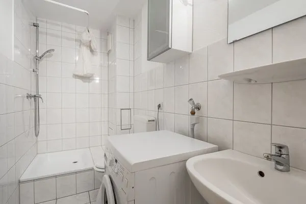Badezimmer  Ferienwohnung Schleiwiese mit Meerblick in Stexwig