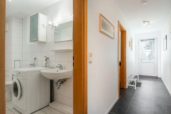 Badezimmer  Ferienwohnung Schleiwiese mit Meerblick in Stexwig