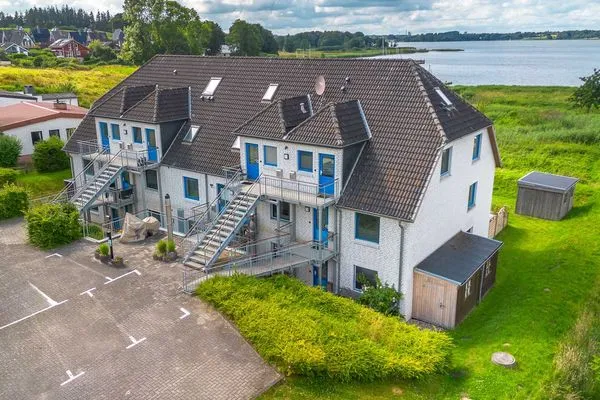 Fassade / Eingang  Ferienwohnung Schleiwiese mit Meerblick in Stexwig
