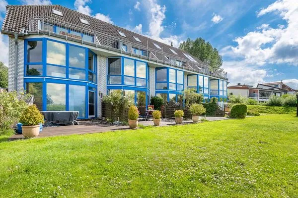 Gartenblick  Ferienwohnung Schleiwiese mit Meerblick in Stexwig