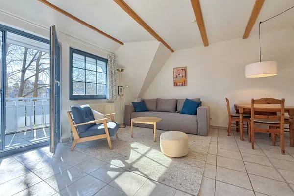   Eichenpark Haus 2 Wohnung 5 "Eichen-Deck"