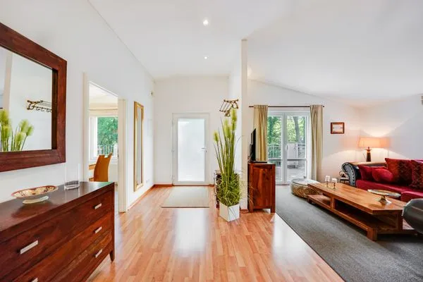 Wohnzimmer  Wald & Meer Apartments, FeWo I: Waldgeflüster