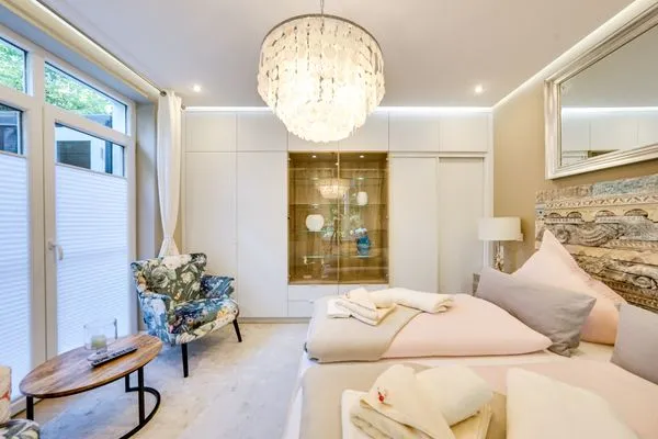 Schlafzimmer  Wald & Meer Apartments, FeWo II: Waldblick