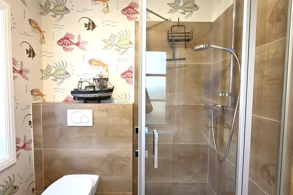 Badezimmer  Eulenkamp 8 a - DHH links