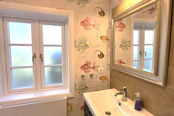 Badezimmer  Eulenkamp 8 a - DHH links