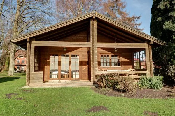   Seehof Nr. 2 - Ferienhaus in erster Reihe am See