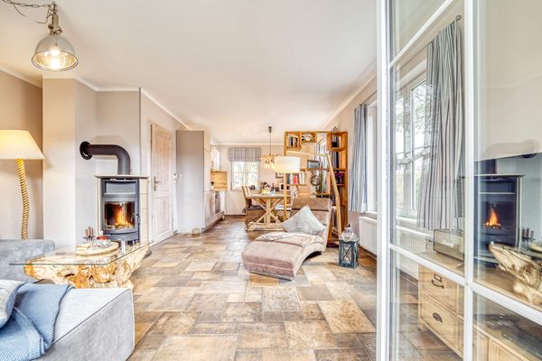  Strandwiese 12 Haus Strandgut Zingst - Wohnzimmer