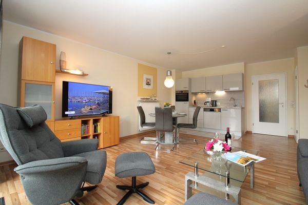  Appartementhaus Eichsfeldia Fewo 8 Kühlungsborn-West - Wohnzimmer