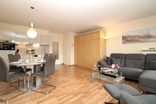  Appartementhaus Eichsfeldia Fewo 8 Kühlungsborn-West - Wohnzimmer
