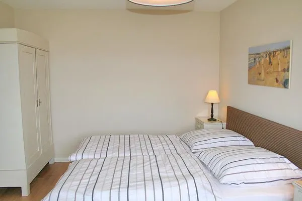 Schlafzimmer (Bettwäsche zubuchbar)  Krabbenort