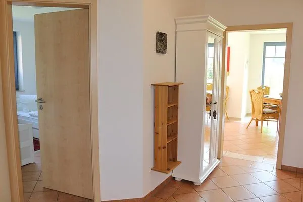 Flur mit Garderobe  Maksim
