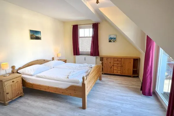 mit Doppelbett und Nordbalkon  Holiday 1