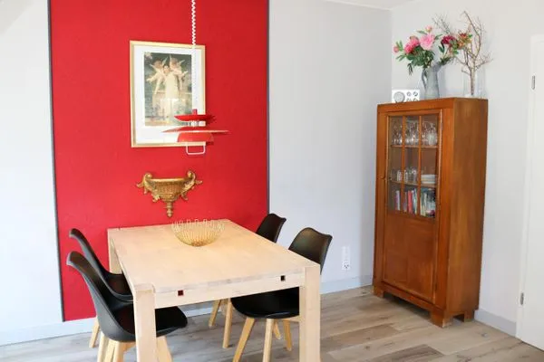 Esstisch im Wohnbereich Zum Leuchtturm Wohnung 9