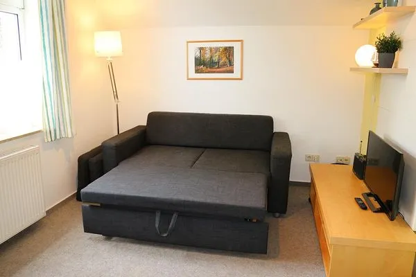 Couch mit Schlaf-Funktion Katharinas Ferienhaus Wohnung 3