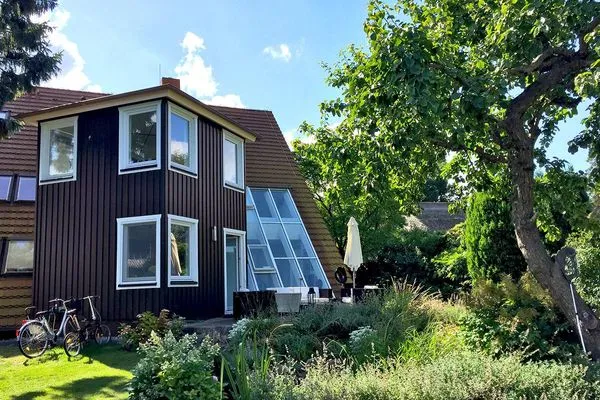 Aussenbild Haus Gretchen / Nordseite mit dem Turm Haus Gretchen Turm