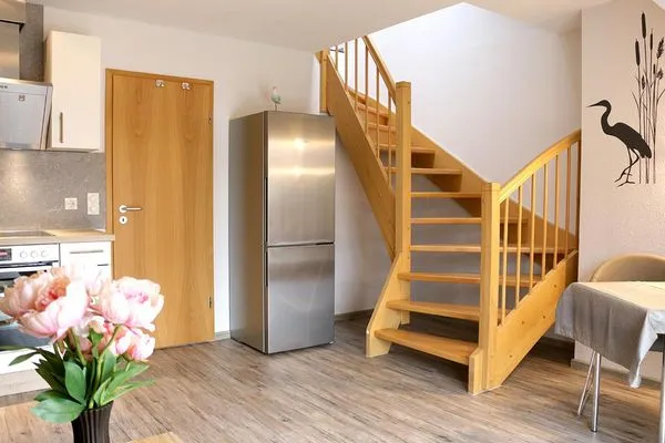 Treppe zum Schlafbereich  Heckenrose W5