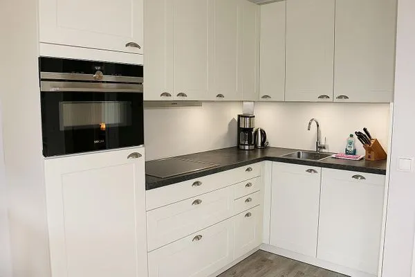 moderne Küche mit allem nötigen Zubehör  Haus Kormoran G4