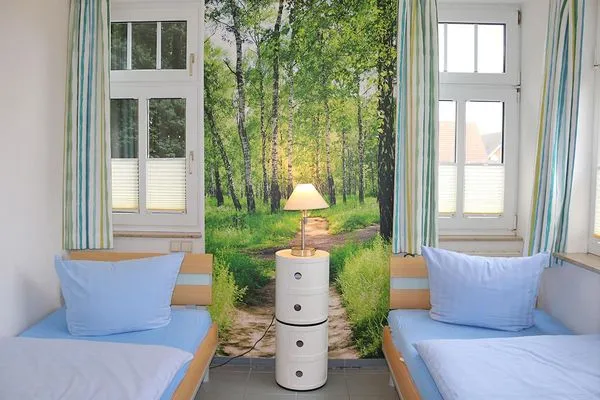 zweites Schlafzimmer mit 2 Einzelbetten Katharinas Ferienhaus Wohnung 1