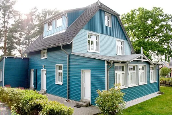 Veranda des Hauses (Wohnbereich W1) und Terrasse auf der Südseite des Hauses Katharinas Ferienhaus Wohnung 1