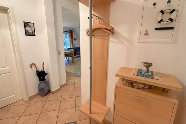 Flur mit Garderobe  Deichrose W9