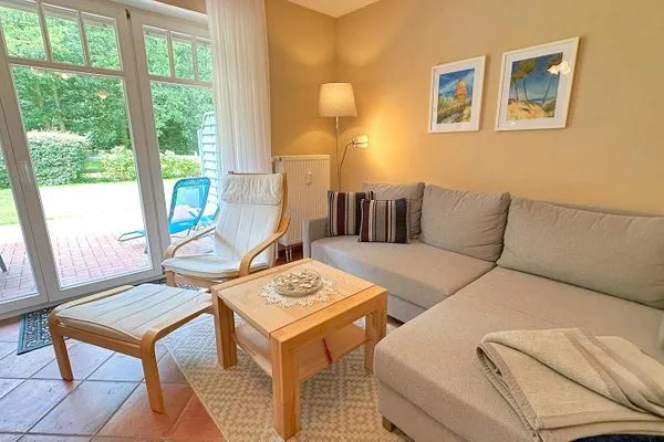 Couch und Sessel Zum Leuchtturm Wohnung 2